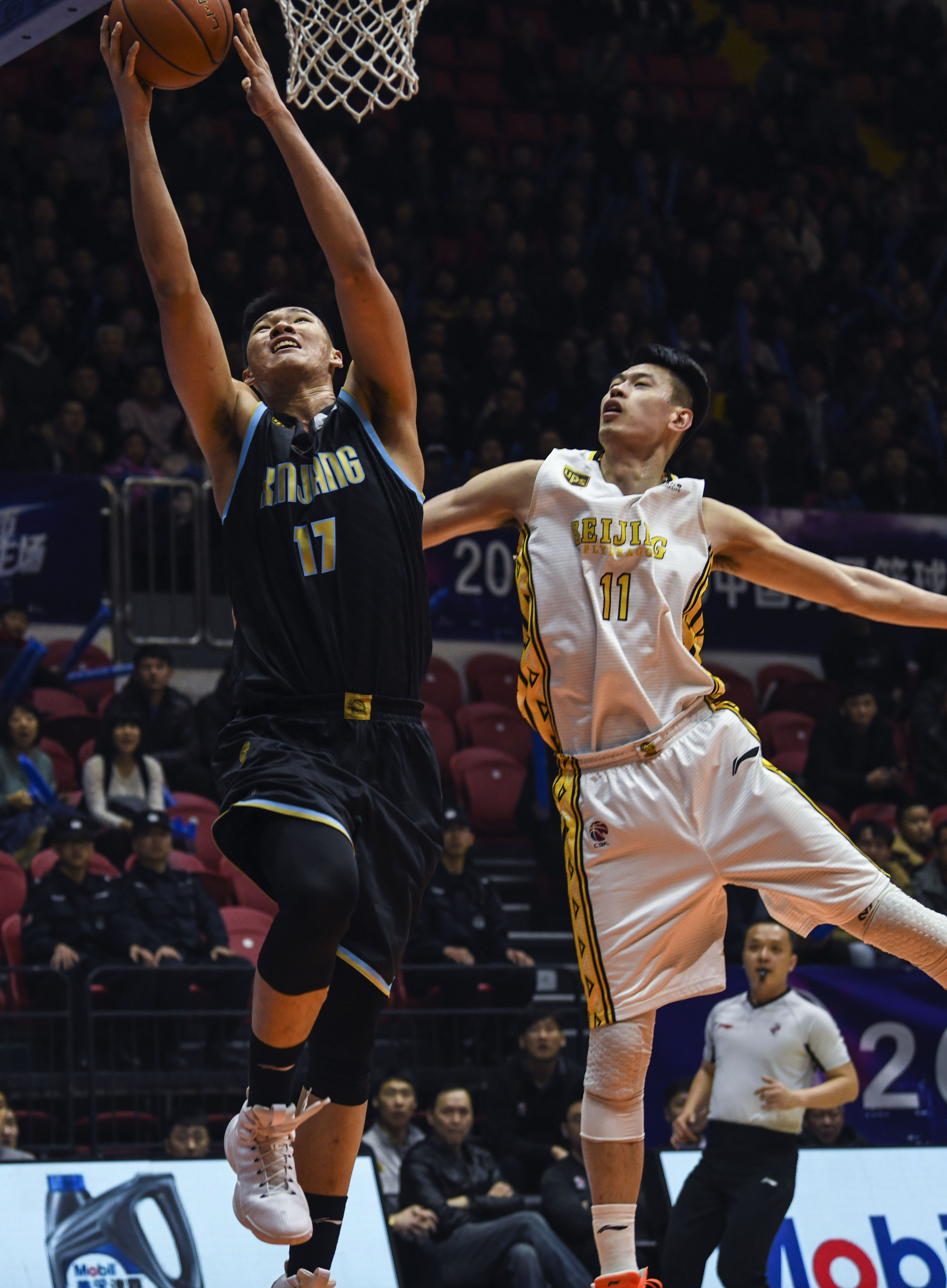 的阵阵掌声 的阵阵掌声