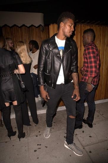 看似保守 看似保守