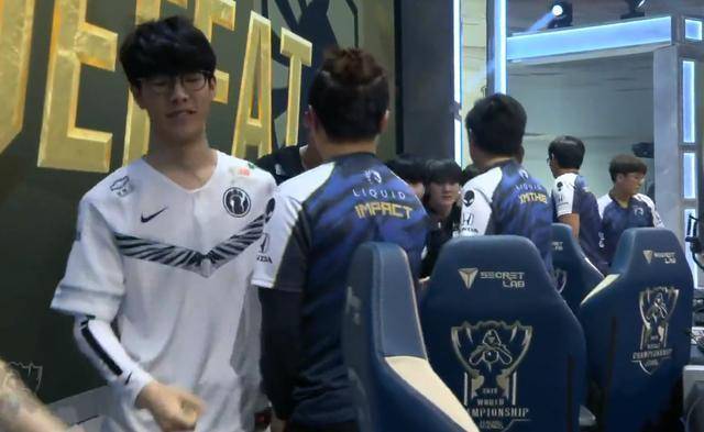 英超积分榜：曼城只差枪手2分 切尔西掉队埃弗顿坐火箭